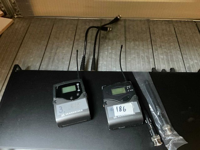 Sennheiser - wireless transmitter - afbeelding 3 van  4