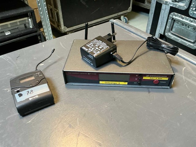 Sennheiser - wireless transmitter - afbeelding 1 van  4