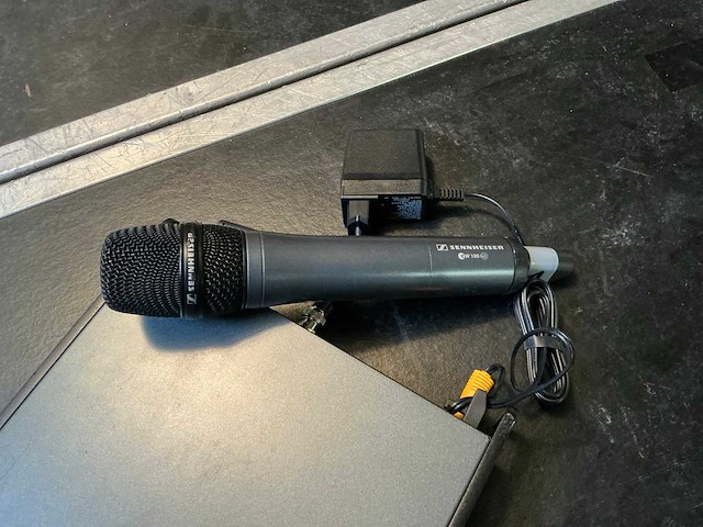 Sennheiser - wireless transmitter - afbeelding 3 van  4
