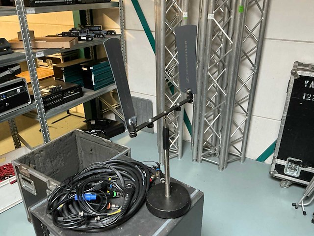 Sennheiser - wireless transmitter - afbeelding 9 van  11