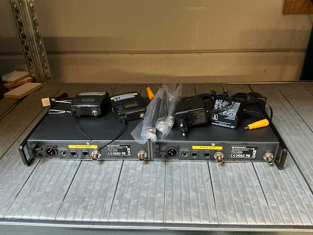 Sennheiser - wireless transmitters (2x) - afbeelding 4 van  4