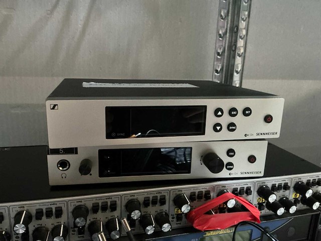 Sennheiser - wireless transmitters (3x) - afbeelding 3 van  4