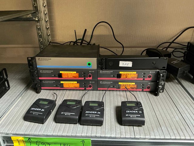 Sennheiser - wireless transmitters (4x) - afbeelding 1 van  4