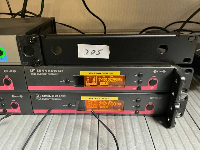 Sennheiser - wireless transmitters (4x) - afbeelding 2 van  4