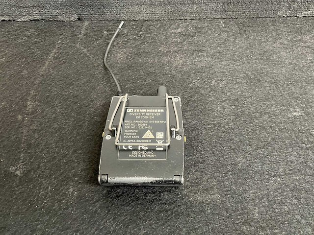 Sennheiser ek 2000 iem bodypack ontvanger (13x) - afbeelding 4 van  4