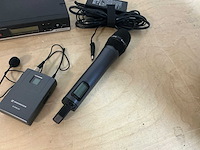 Sennheiser em10 + e835-s + sk 20 draadloze microfoonsysteem - afbeelding 4 van  6