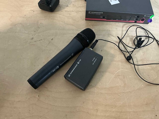 Sennheiser ew 100 combo draadloos microfoonsysteem - afbeelding 3 van  4