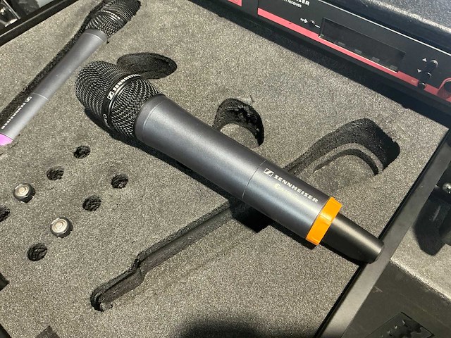 Sennheiser ew 100 g3 draadloze microfoon set (2x) in kist - afbeelding 6 van  7