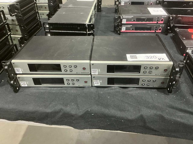 Sennheiser ew g4 microfoonreceiver (4x) - afbeelding 1 van  2
