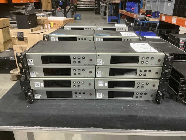 Sennheiser ew g4 microfoonreceiver (8x) - afbeelding 1 van  2