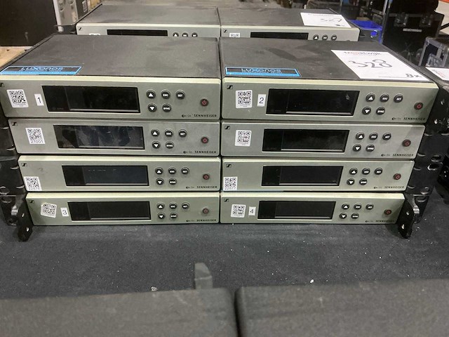 Sennheiser ew g4 microfoonreceiver (8x) - afbeelding 1 van  3