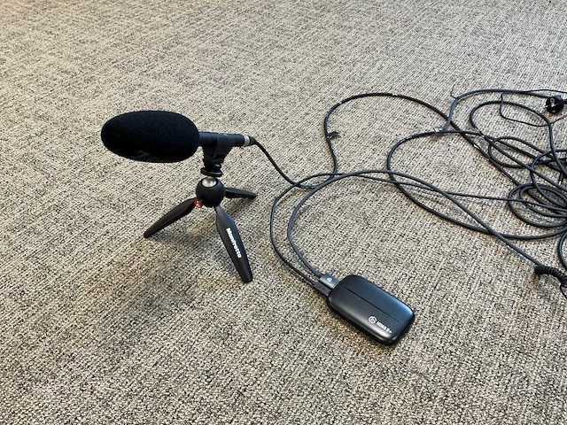 Sennheiser microfoon en elgato hd60 - afbeelding 1 van  4