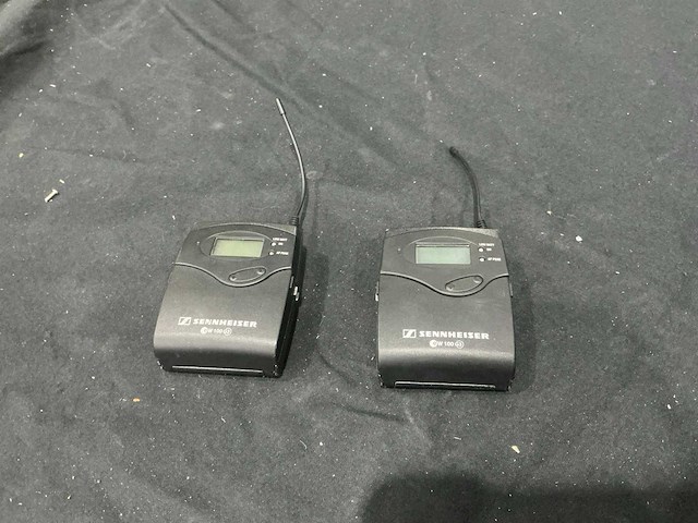 Sennheiser sk100 g3 beltpack transmitter (2x) - afbeelding 1 van  3