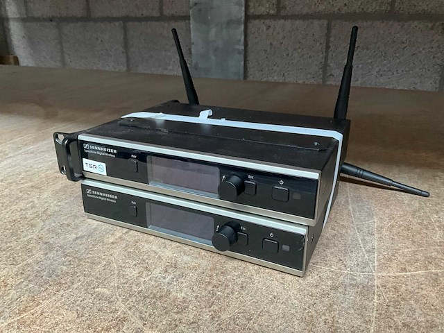 Sennheiser sl rack receiver dw digitale 1,9 ghz 9,5'' ontvanger (2x) - afbeelding 2 van  5