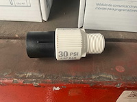 Senninger prlg303f3m 30psi drukregelaar (150x) - afbeelding 1 van  4