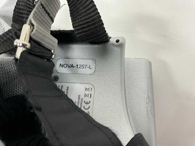 Senseglove nova - haptische handschoenen met opbergkoffer (2x) - afbeelding 5 van  6