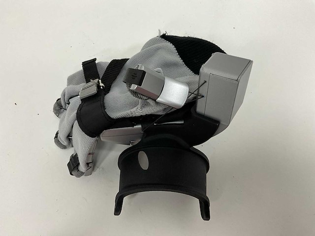 Senseglove nova - haptische handschoenen met opbergkoffer (2x) - afbeelding 6 van  6