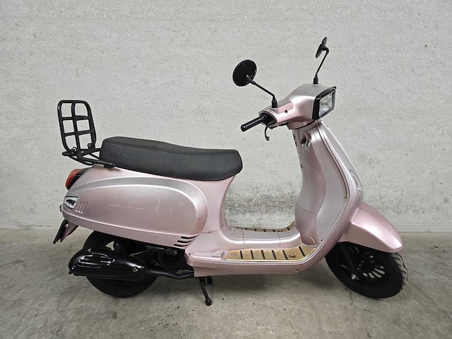 Senzo - snorscooter - riva s - 4t 25km uitvoering dzn97b - afbeelding 2 van  8