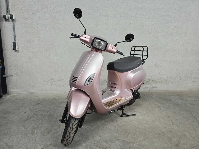 Senzo - snorscooter - riva s - 4t 25km uitvoering dzn97b - afbeelding 3 van  5