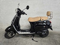 Senzo - snorscooter - rivalux - 4t 25km uitvoering dtg85z