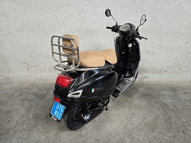 Senzo - snorscooter - rivalux - 4t 25km uitvoering dtg85z - afbeelding 5 van  7
