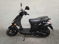 Senzo - snorscooter - sp50 - 4t 25km uitvoering dsn36d - afbeelding 1 van  7