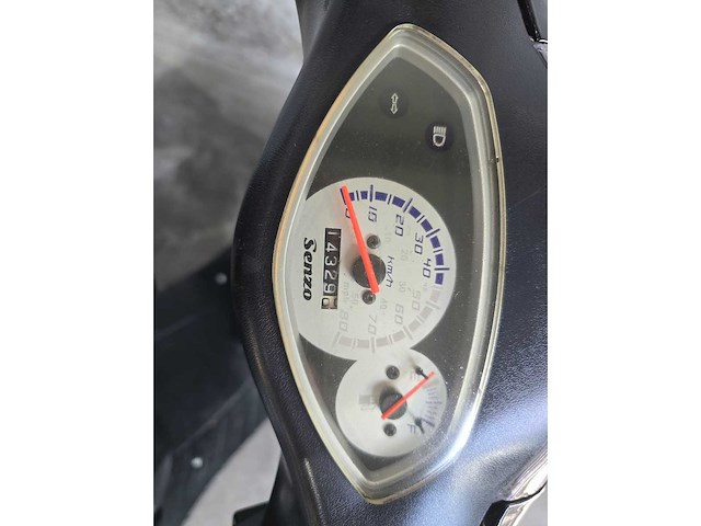 Senzo - snorscooter - sp50 - 4t 25km uitvoering dsn36d - afbeelding 7 van  7