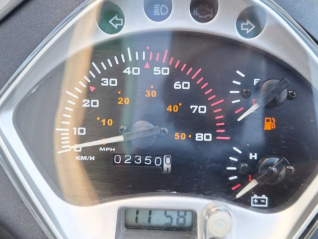 Senzo riva lux 25 km snorscooter 4takt - afbeelding 3 van  4