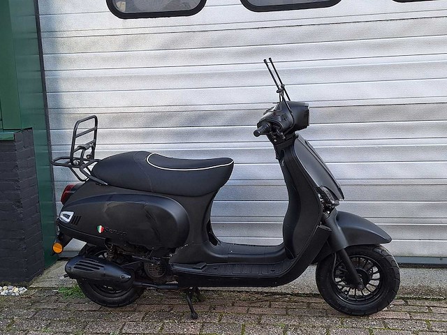 Senzo riva s 25 km snorscooter 4takt - afbeelding 6 van  7