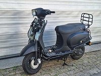 Senzo rivalux 25km snorscooter 4-takt