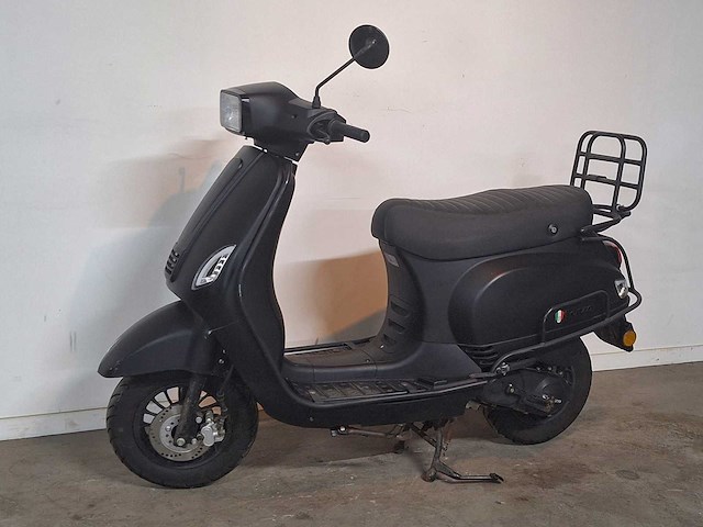 Senzo rivalux s 25 km snorscooter 4takt - afbeelding 2 van  7