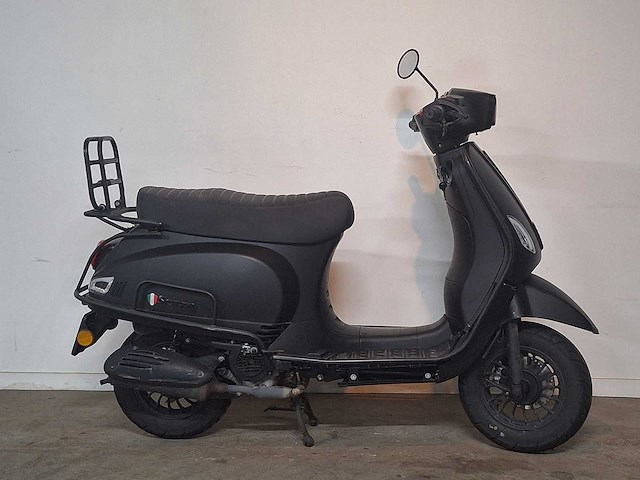 Senzo rivalux s 25 km snorscooter 4takt - afbeelding 5 van  7