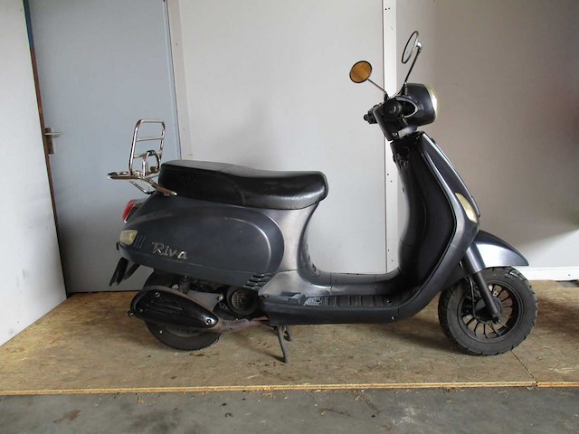 Senzo senzo riva lux - bromscooter - scooter - afbeelding 2 van  3