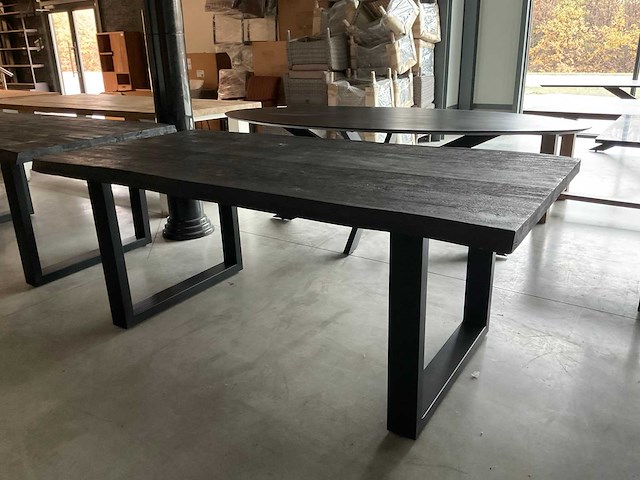 Seppa eetkamertafel - afbeelding 1 van  9