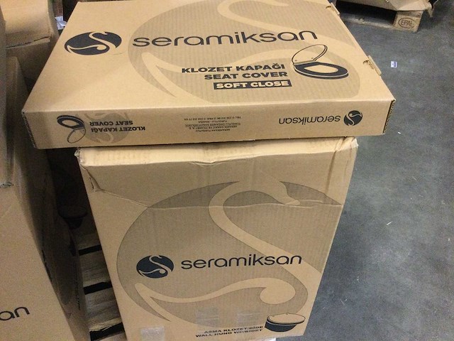 Seramiksan - a031112h - hangtoilet met wc. bril - afbeelding 2 van  3