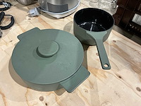 Serax - surface - gietijzeren pan (2x) - afbeelding 1 van  6