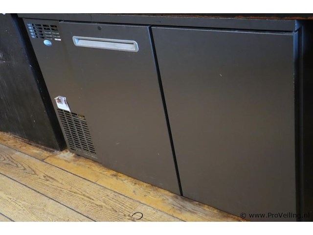 Serrco sfk-8 e-l fustenkoeler - afbeelding 1 van  10