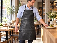 Served with style leren schort, zwart - afbeelding 5 van  5