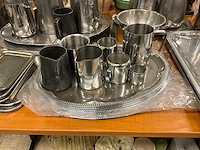 Serveer-, vleesschalen en kan (50x) - afbeelding 5 van  8