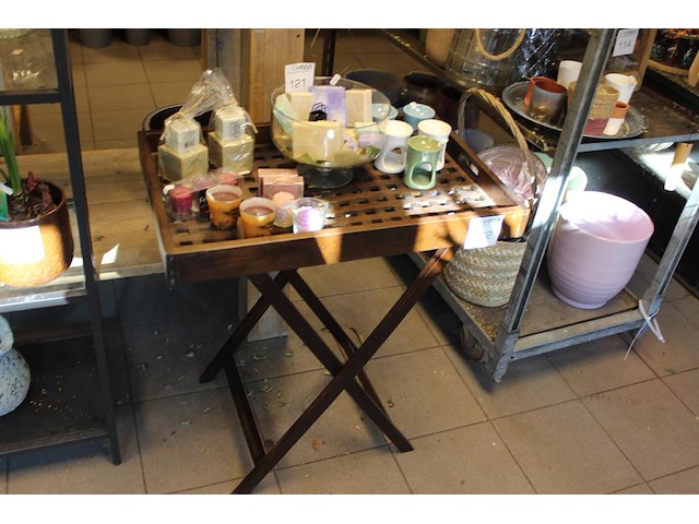 Serveerblad op onderstel. afmeting 69 x 45 x 75 cm. - afbeelding 1 van  2