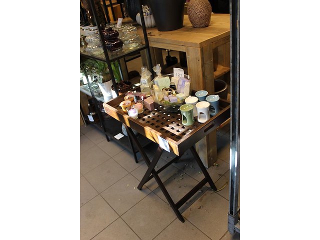 Serveerblad op onderstel. afmeting 69 x 45 x 75 cm. - afbeelding 2 van  2