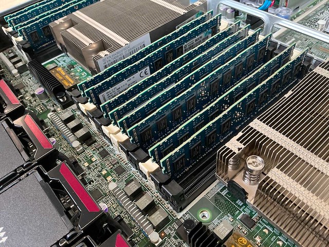 Server - hp - proliant dl360p gen8 - afbeelding 7 van  7