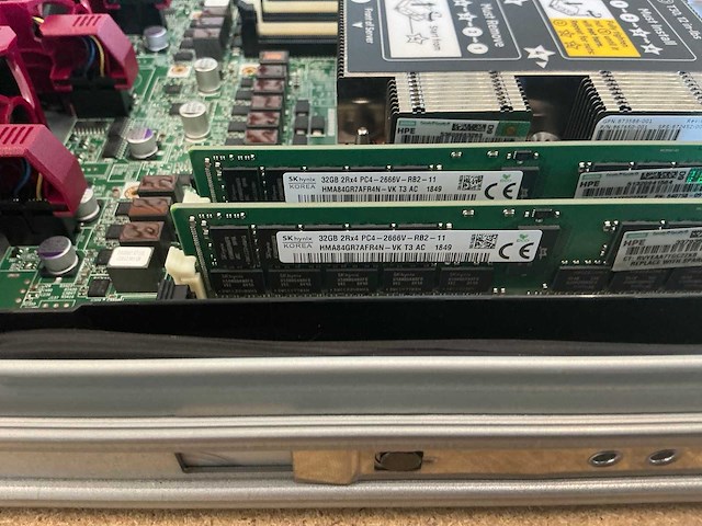 Server - hpe - proliant dl360 gen10 - afbeelding 8 van  8