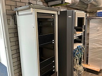 Server kasten en toebehoren (2x) - afbeelding 4 van  4