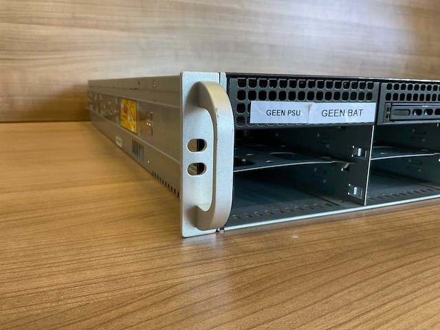 Server rack - afbeelding 1 van  4