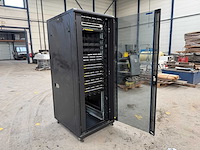 Serverkast - afbeelding 1 van  12