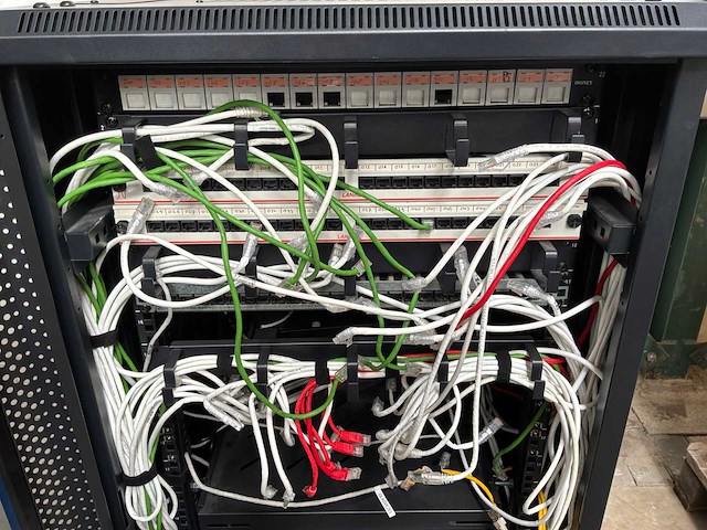 Serverkast - afbeelding 6 van  12