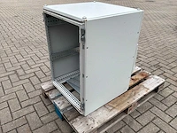 Serverkast - afbeelding 4 van  4