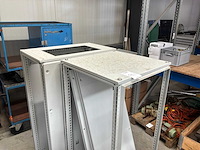 Servers behuizing (2x) - afbeelding 4 van  4