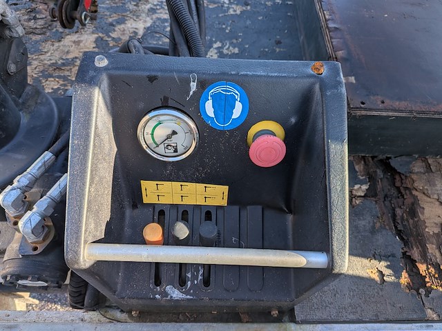 Servicewagen met laadkraan, volkswagen, crafter | hiab 1,3 tonmeter, 2008 - afbeelding 9 van  32